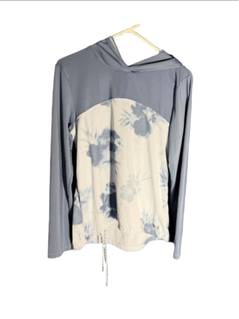 Women's Under Armour Hoodie M Blue & White Floral Sweatshirt cottagecore rare